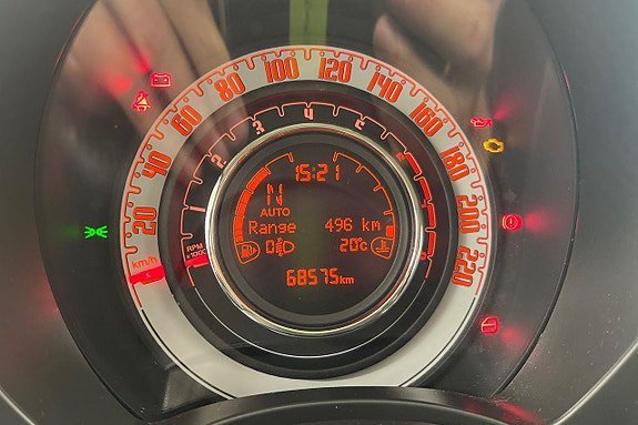 Vehicle Image 15