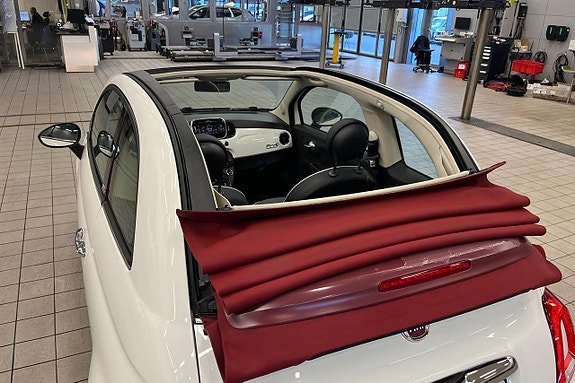 Vehicle Image 22