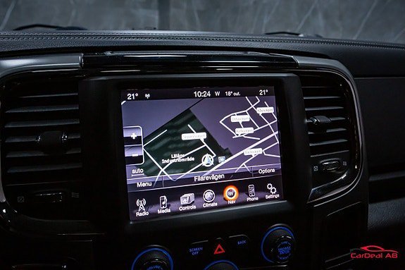 Vehicle Image 22