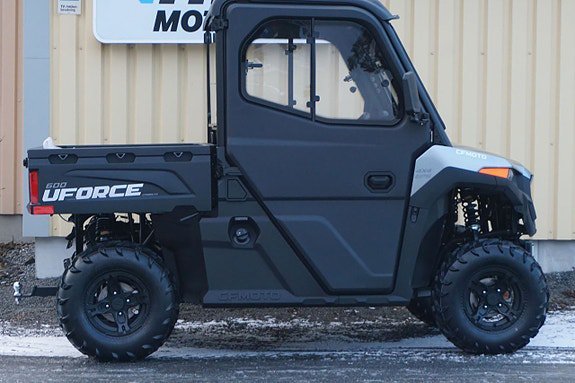 Vehicle Image 12