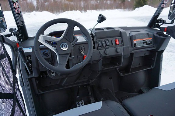 Vehicle Image 13