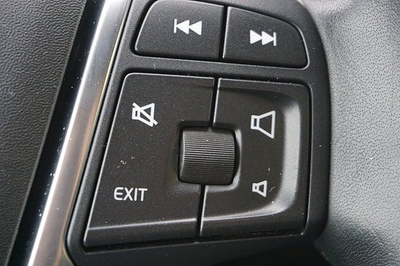 Vehicle Image 29