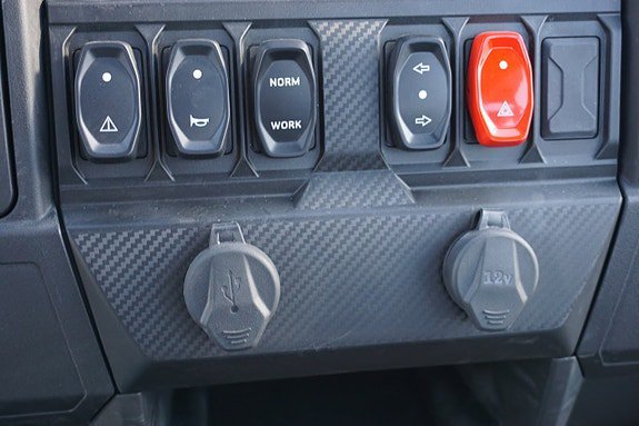 Vehicle Image 29
