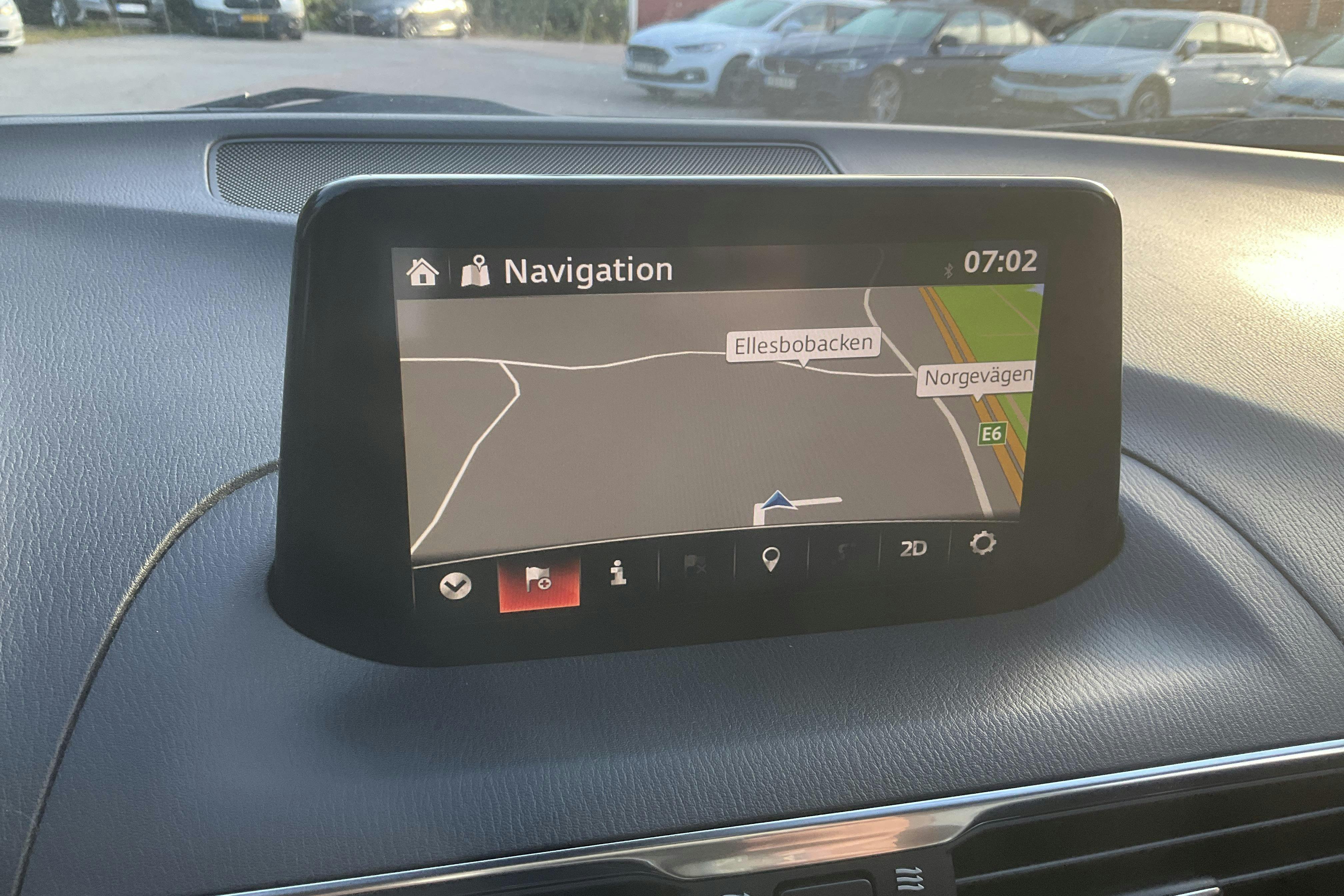Vehicle Image 11