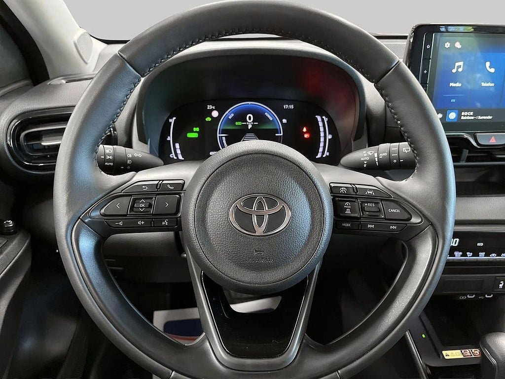 Vehicle Image 19
