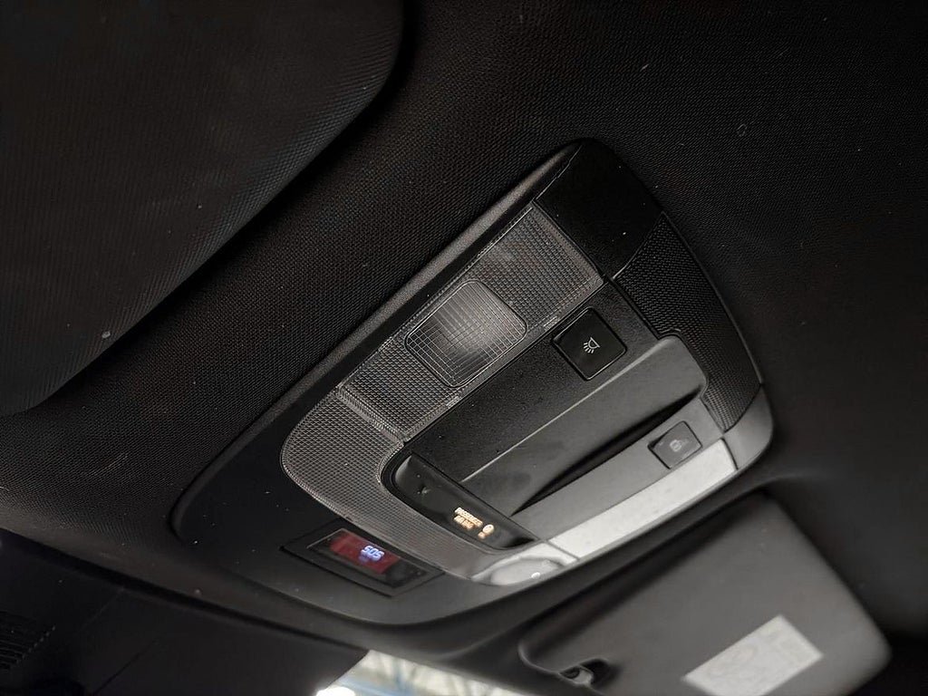 Vehicle Image 20