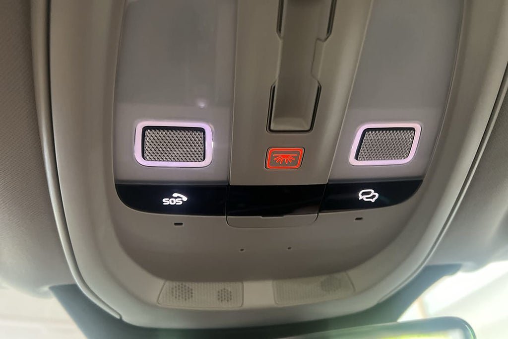 Vehicle Image 24