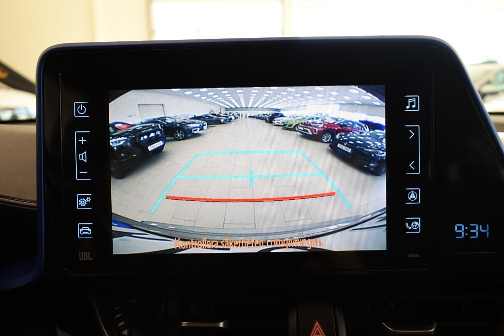 Vehicle Image 19