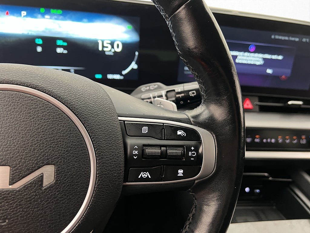 Vehicle Image 29
