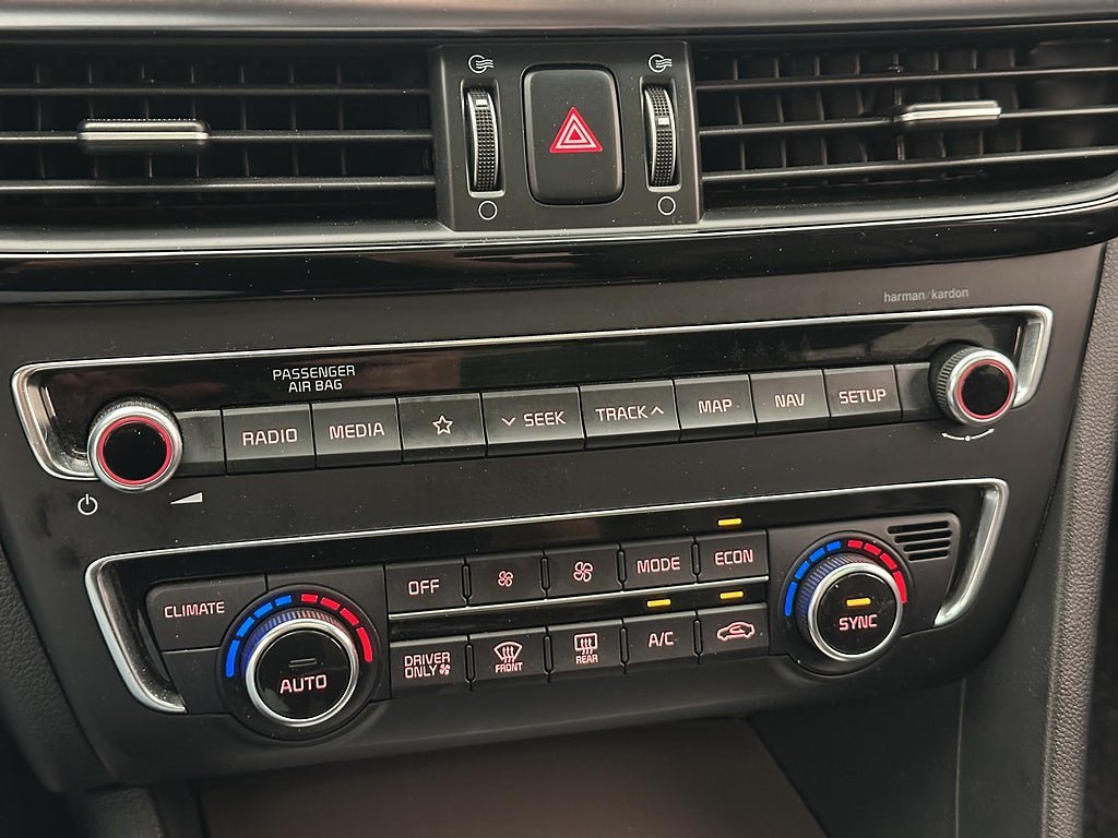 Vehicle Image 28