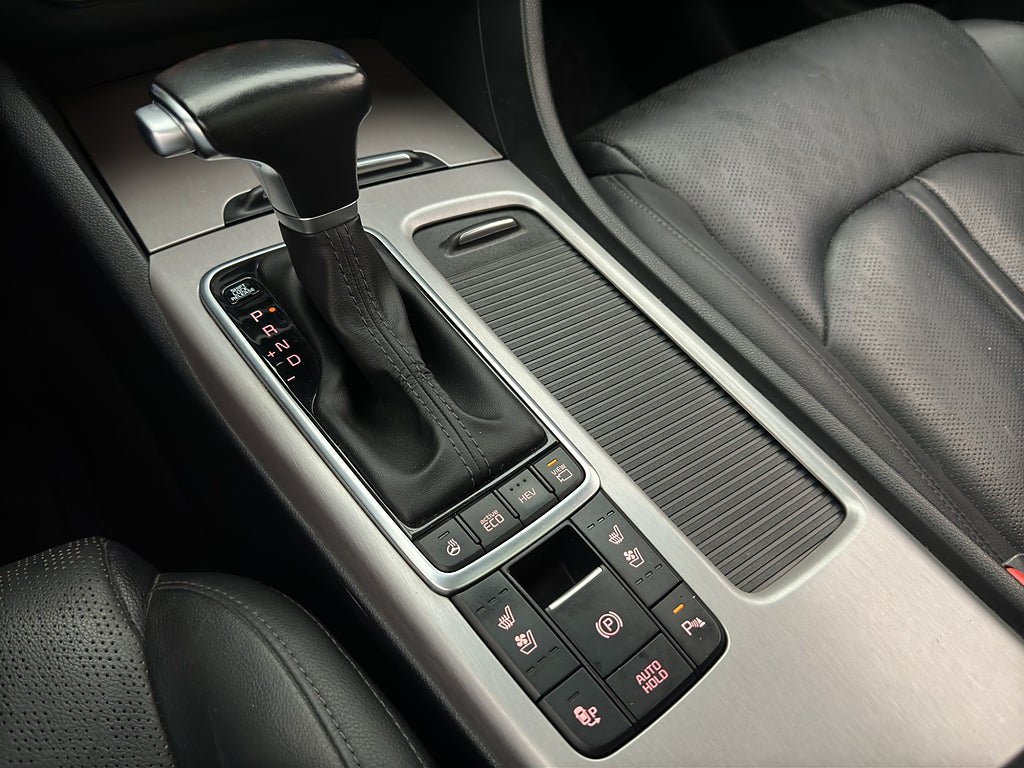 Vehicle Image 29