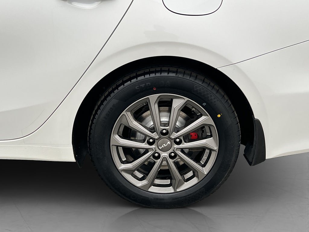 Vehicle Image 36