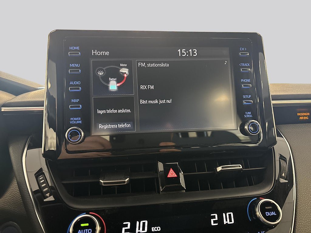 Vehicle Image 12