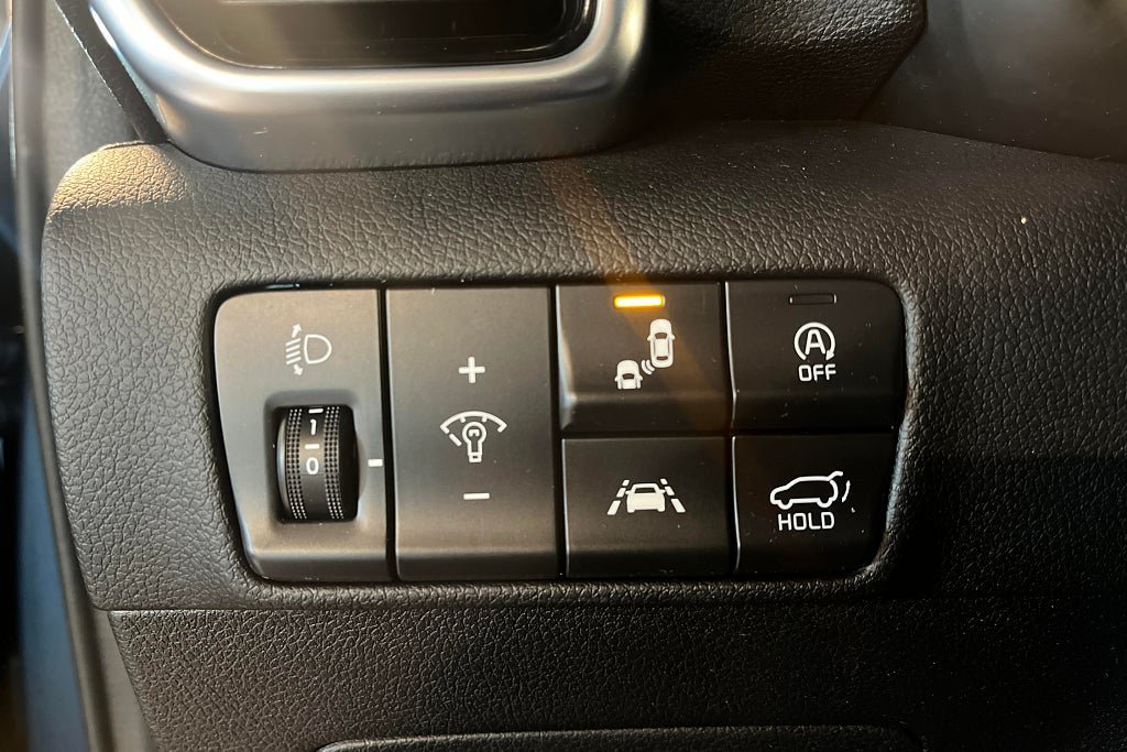 Vehicle Image 23