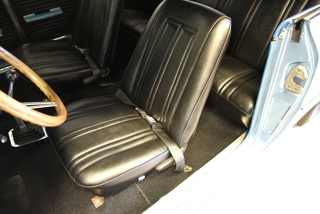 Vehicle Image 23