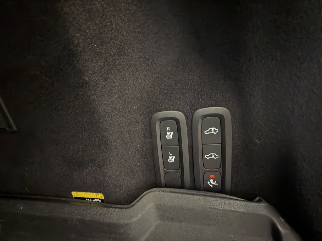 Vehicle Image 24