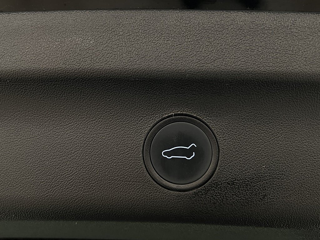 Vehicle Image 27