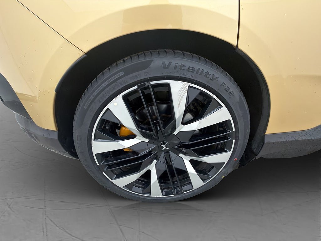 Vehicle Image 38