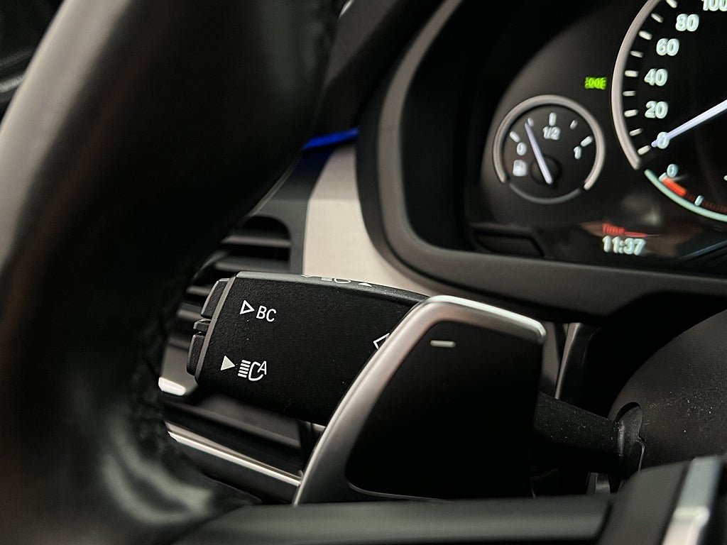 Vehicle Image 37
