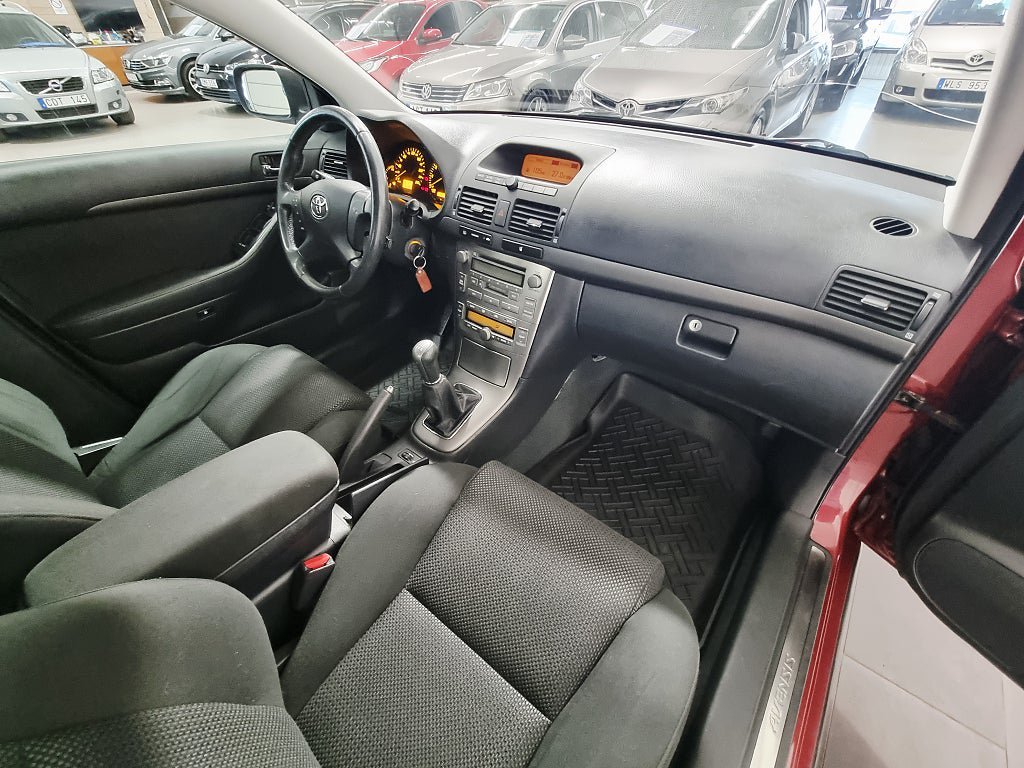 Vehicle Image 17