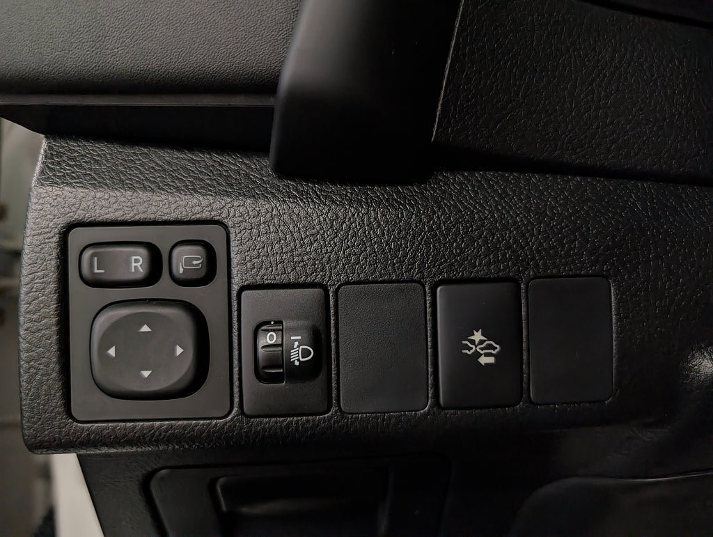 Vehicle Image 19