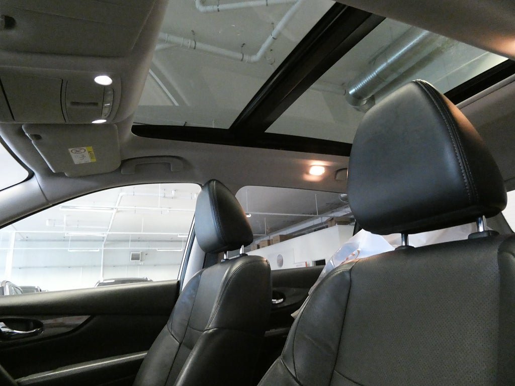 Vehicle Image 15