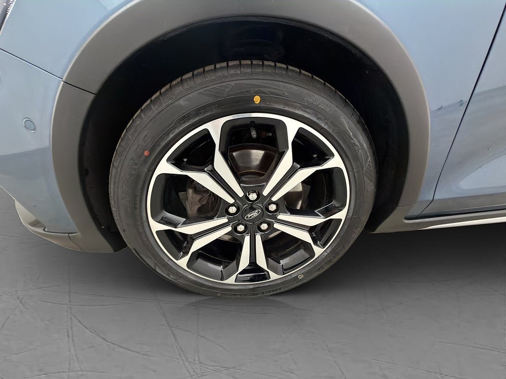 Vehicle Image 31