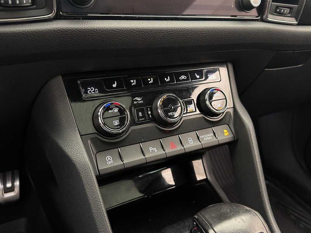 Vehicle Image 28