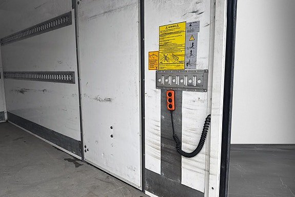 Vehicle Image 23