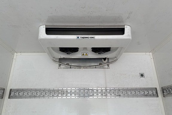 Vehicle Image 24