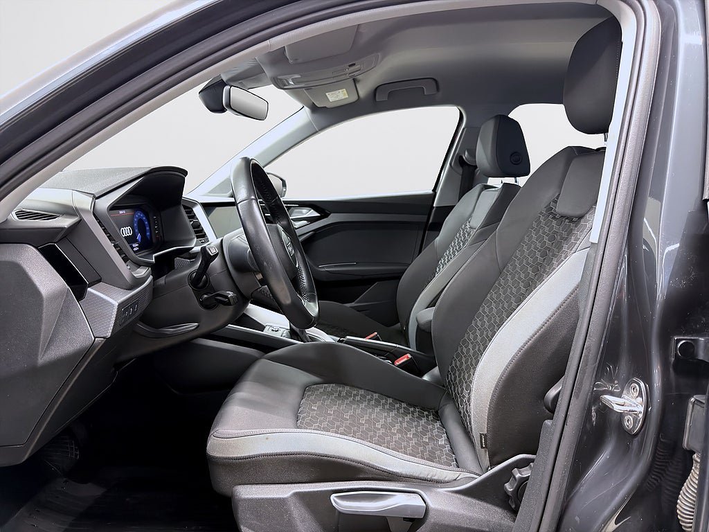 Vehicle Image 15