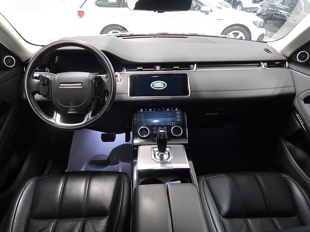 Vehicle Image 24