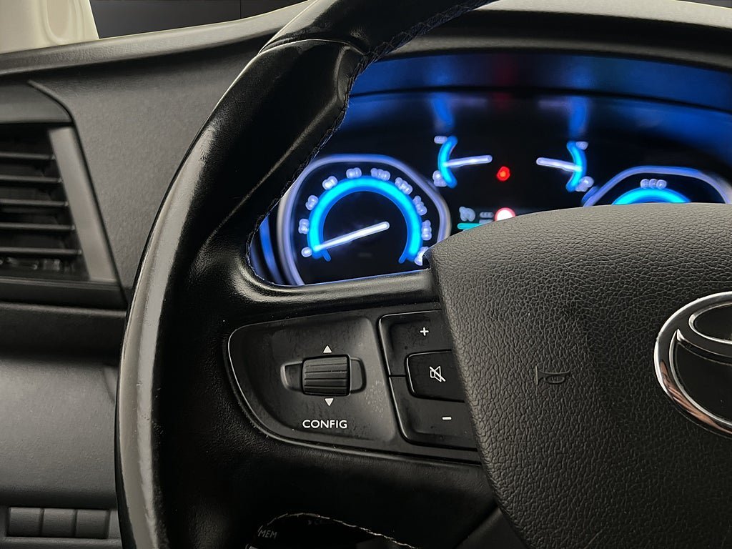 Vehicle Image 20