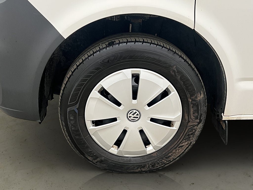Vehicle Image 28