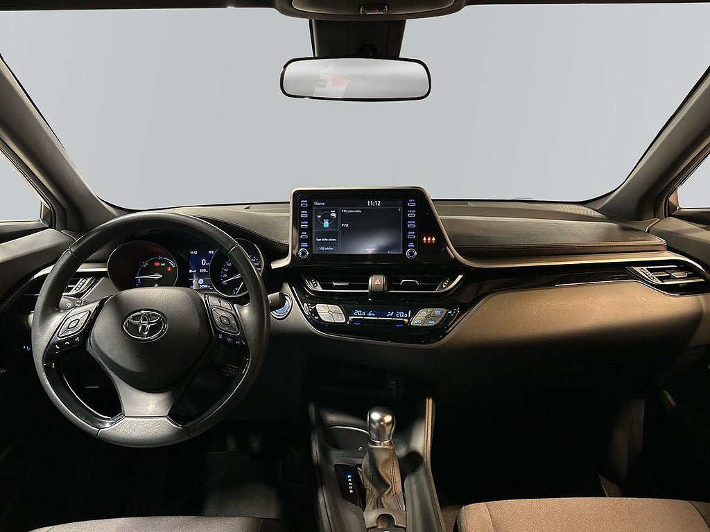 Vehicle Image 9