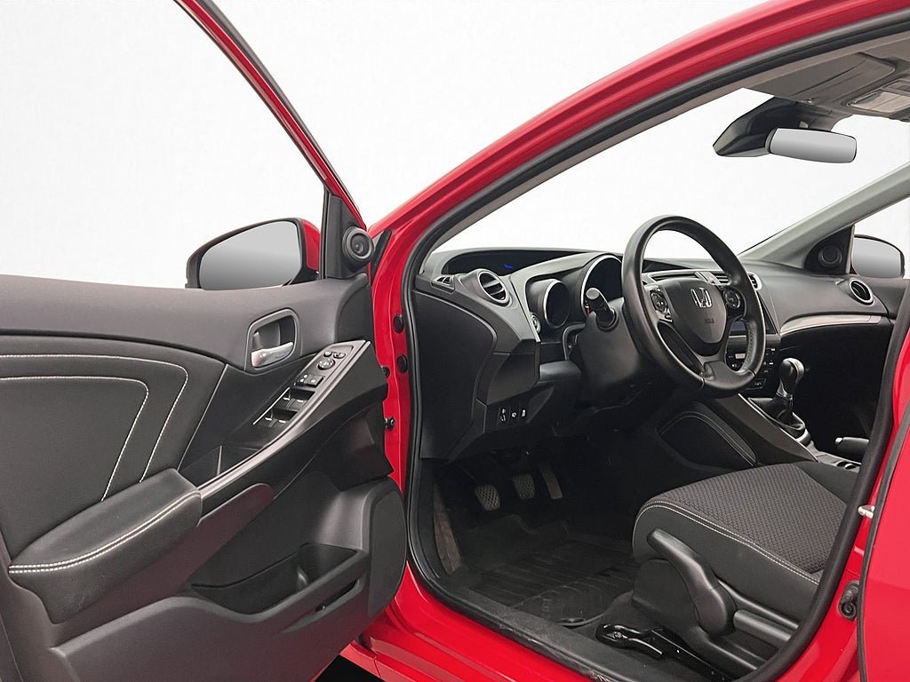Vehicle Image 10