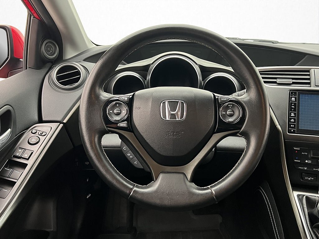 Vehicle Image 13