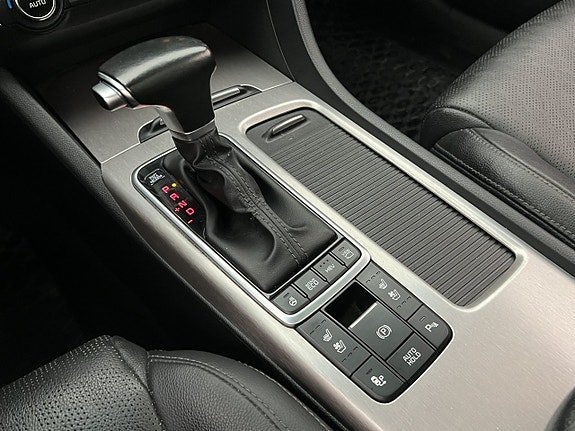 Vehicle Image 27