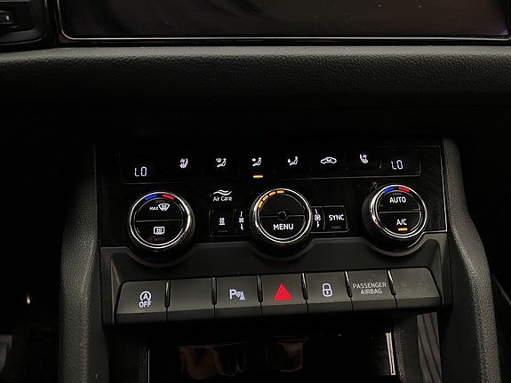 Vehicle Image 29