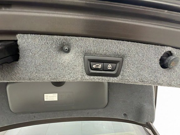 Vehicle Image 34