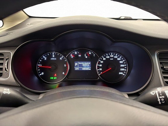 Vehicle Image 17