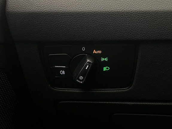 Vehicle Image 29