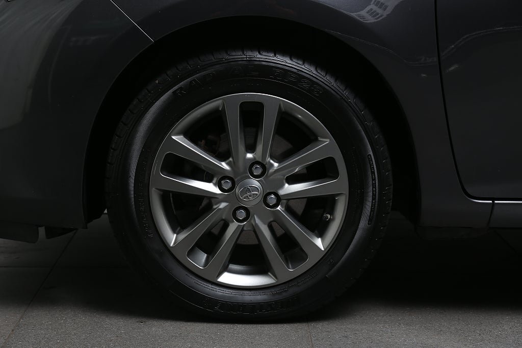 Vehicle Image 7