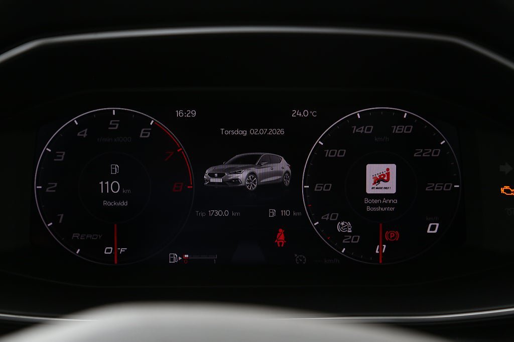 Vehicle Image 16