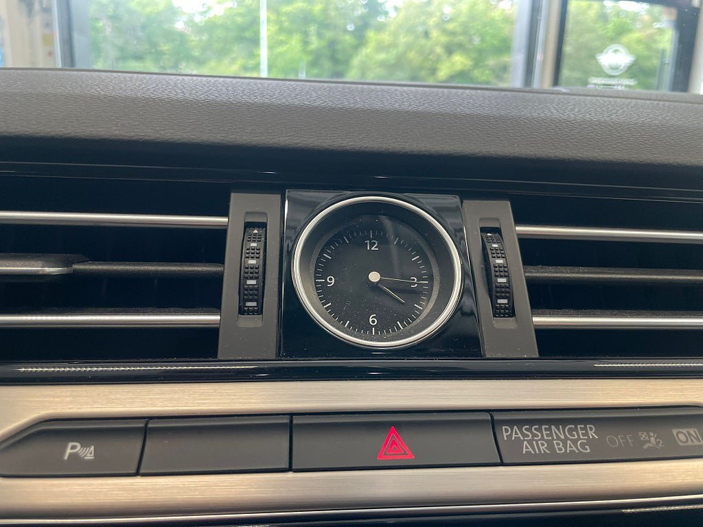 Vehicle Image 27