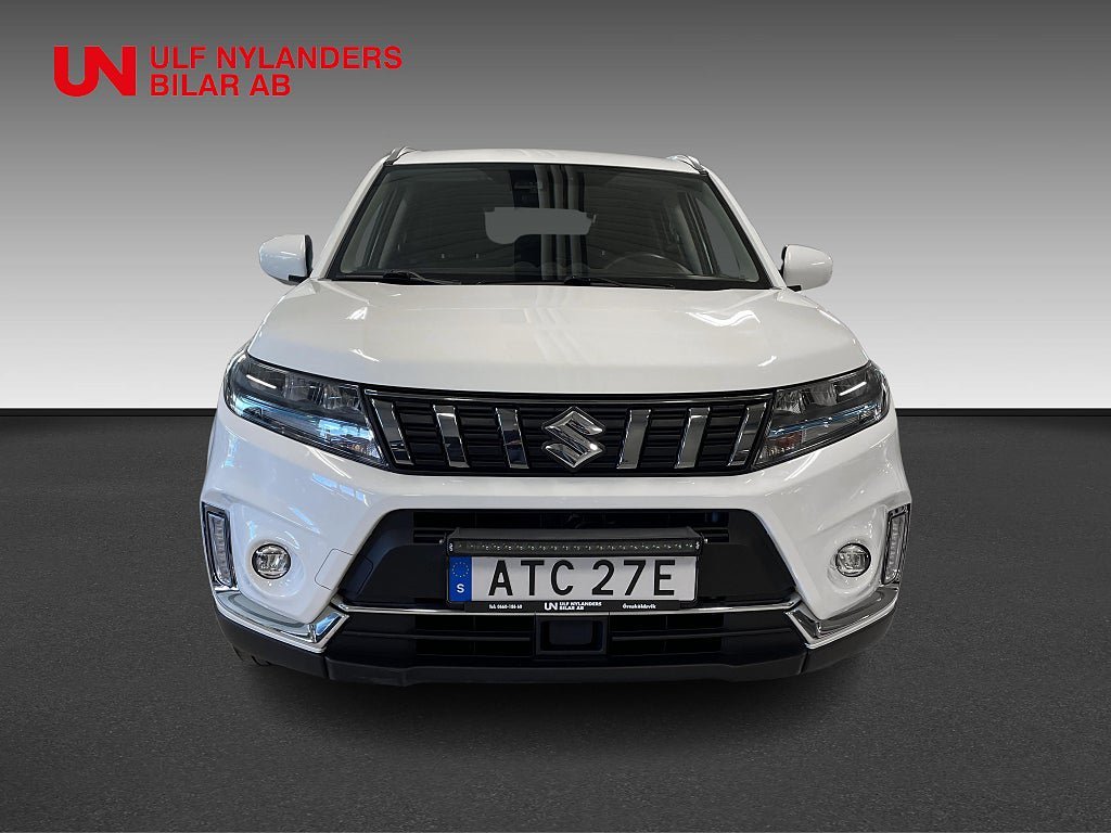 Vehicle Image 6
