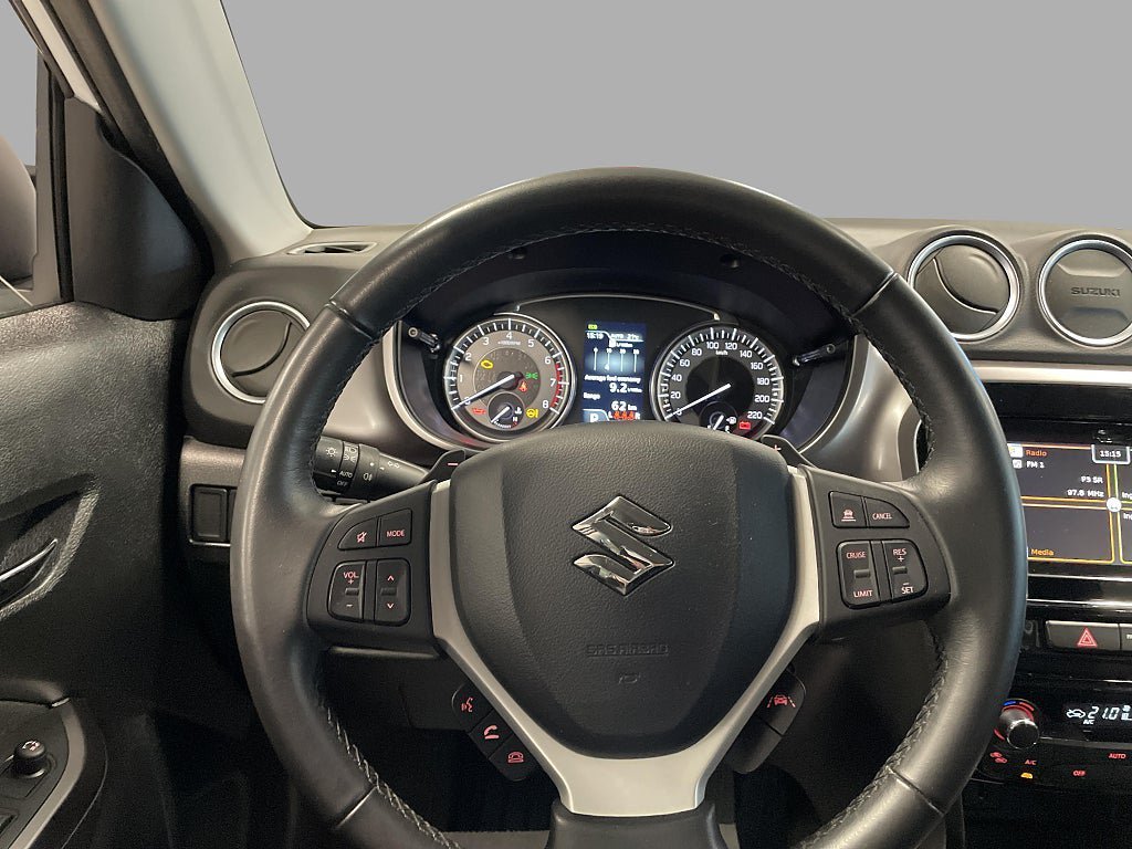 Vehicle Image 14