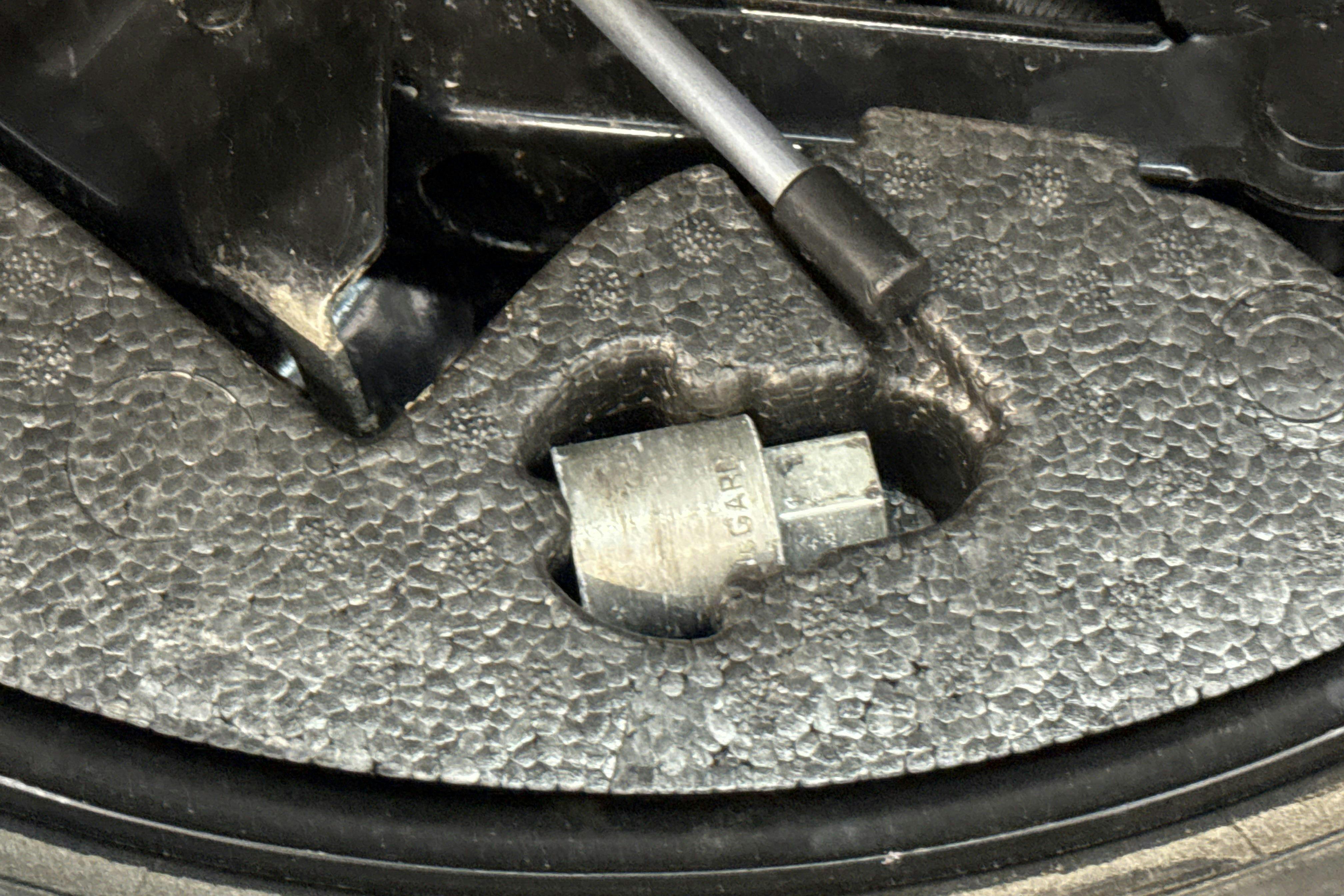 Vehicle Image 15