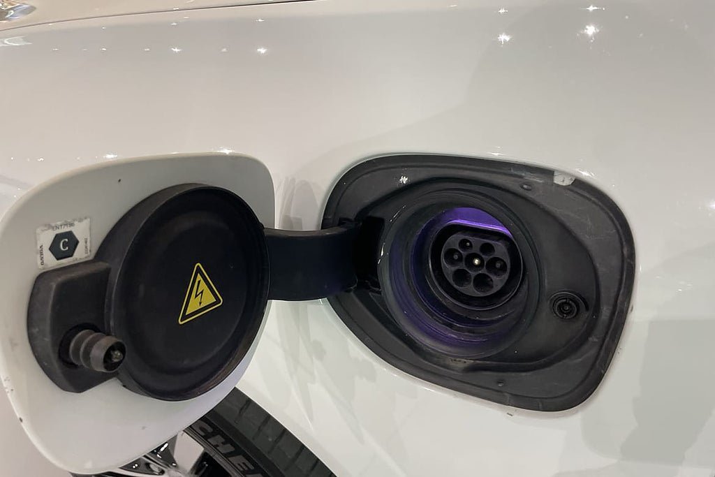 Vehicle Image 18
