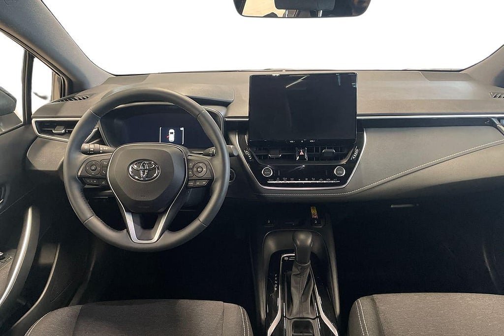 Vehicle Image 10
